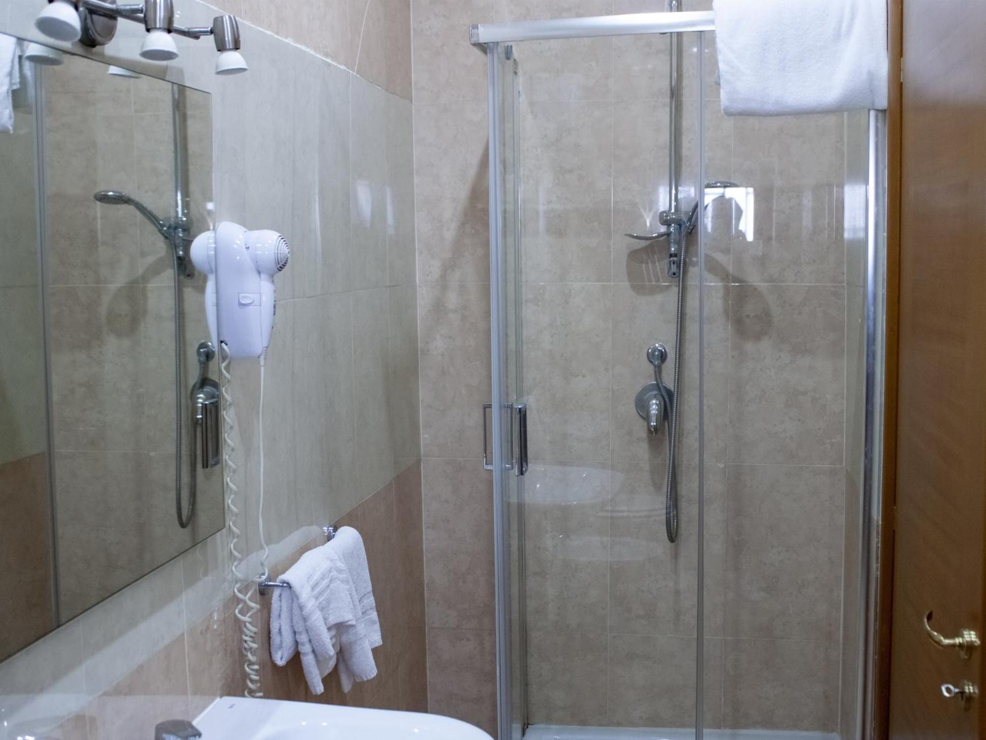 Hotel Serena Neapol Zewnętrze zdjęcie