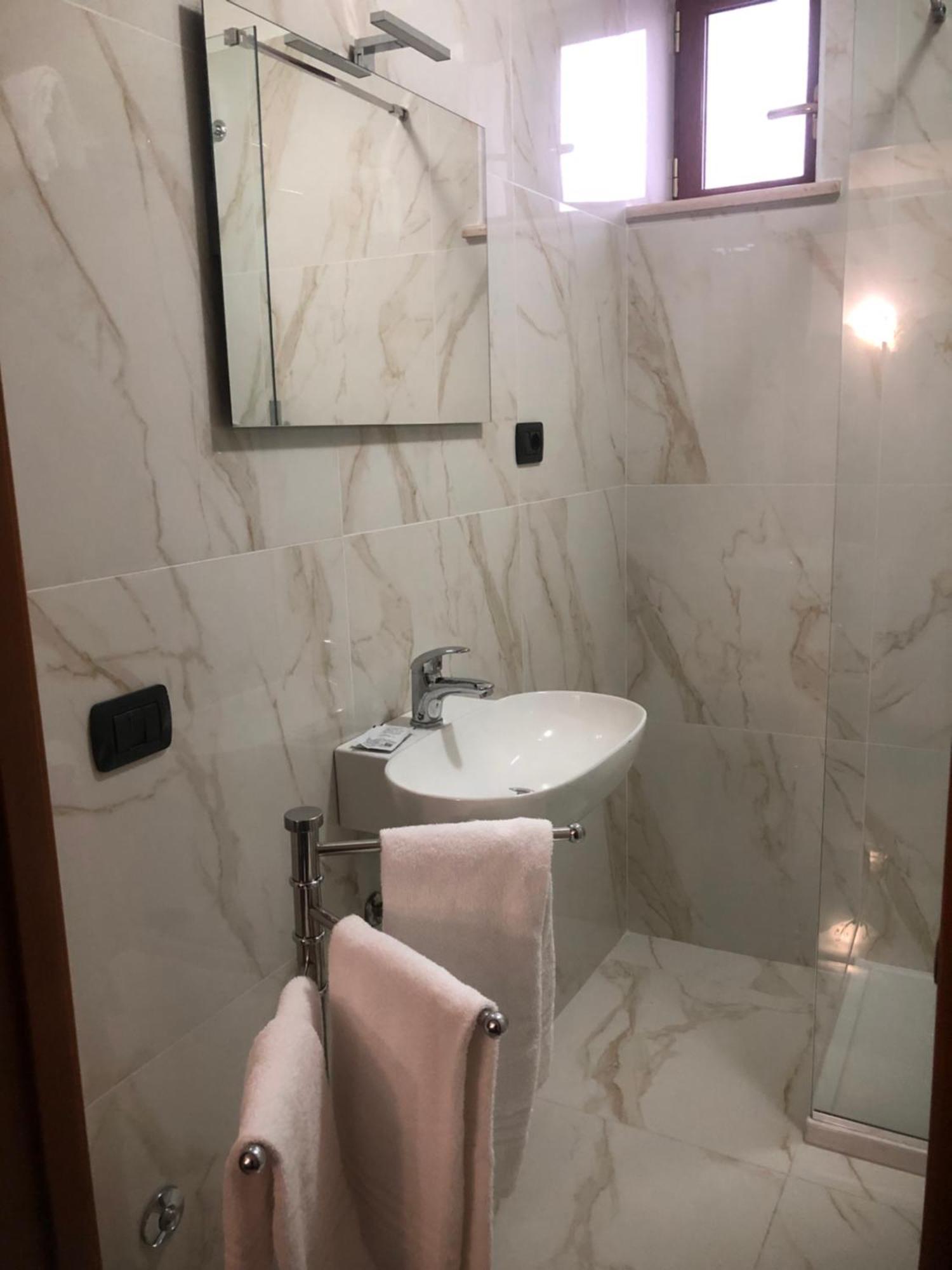 Hotel Serena Neapol Zewnętrze zdjęcie