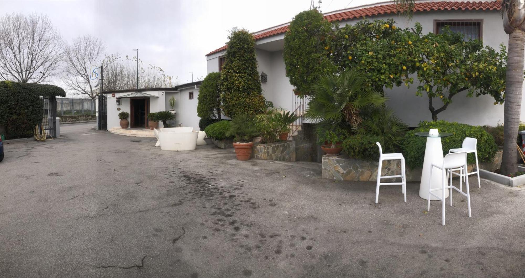 Hotel Serena Neapol Zewnętrze zdjęcie