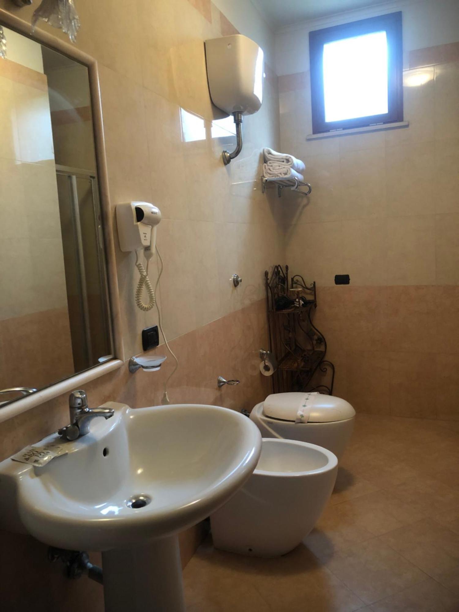 Hotel Serena Neapol Zewnętrze zdjęcie